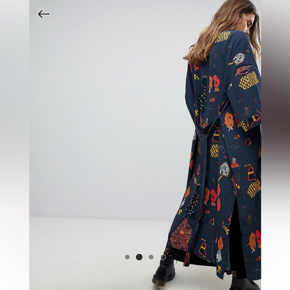 Weekday Kimono - Picture 2 of 6
